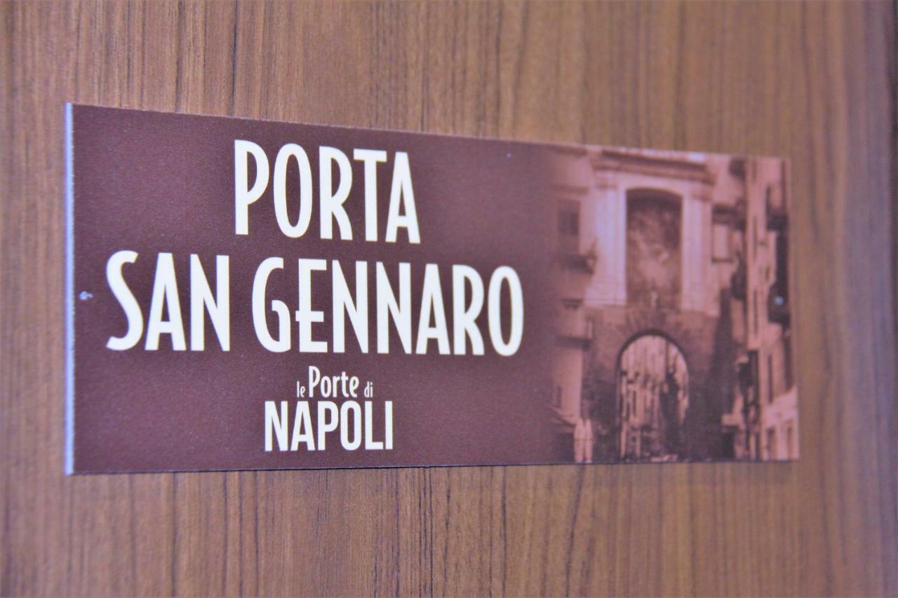 B&B Le Porte Di Napoli Buitenkant foto